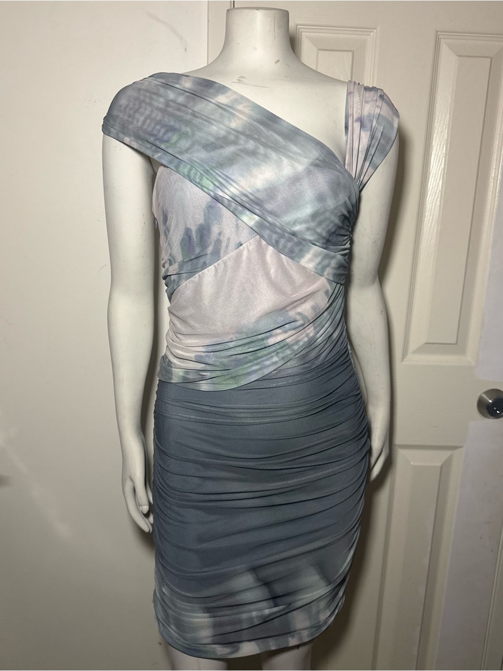 Ruched Asymmetrical Bodycon Mini Dress Gray Blue Tie Dye Off Shoulder
Size M NWT